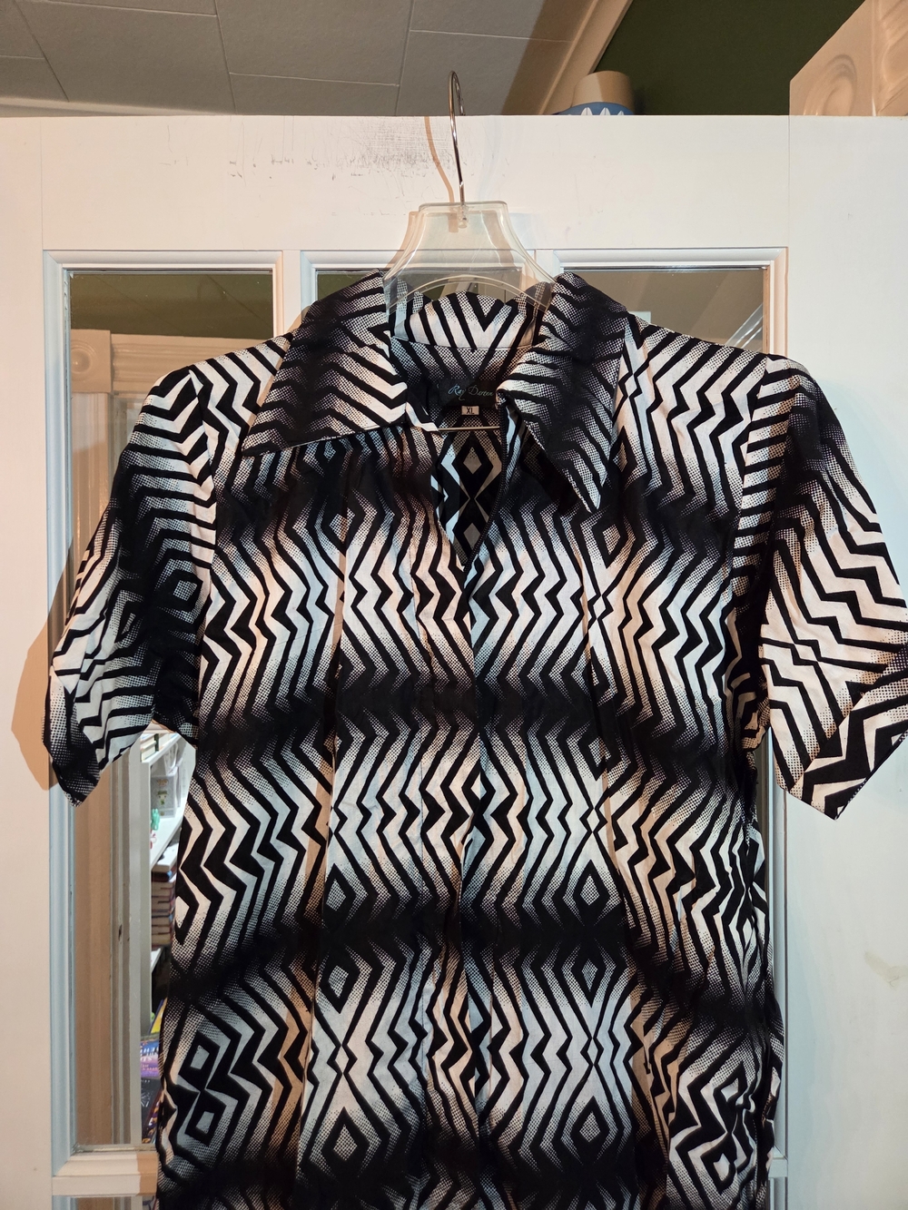 Ray Darten Black & White Geometric Maxi Shirt Dress With Keyhole Back - Size XL - Picture 6 of 9